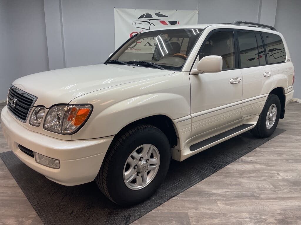 Lexus LX