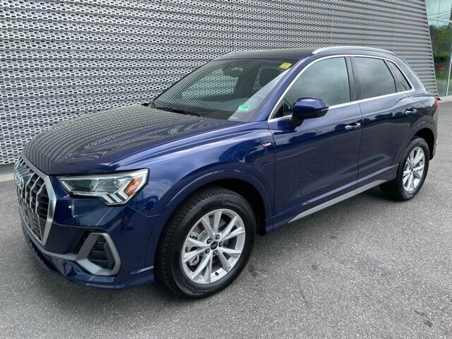 2025 AUDI Q3