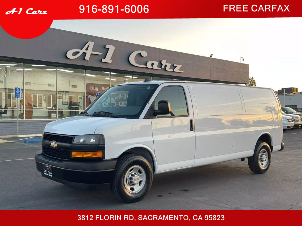 2020 CHEVROLET Express