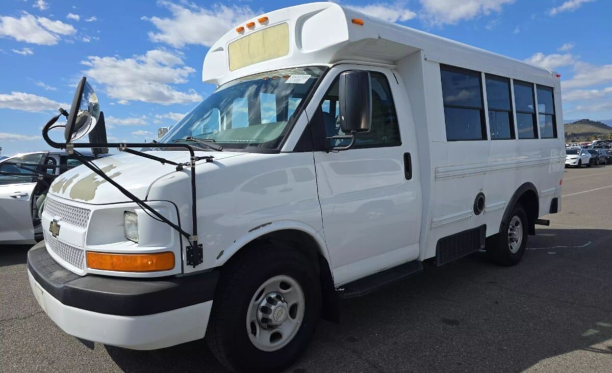 2012 CHEVROLET Express
