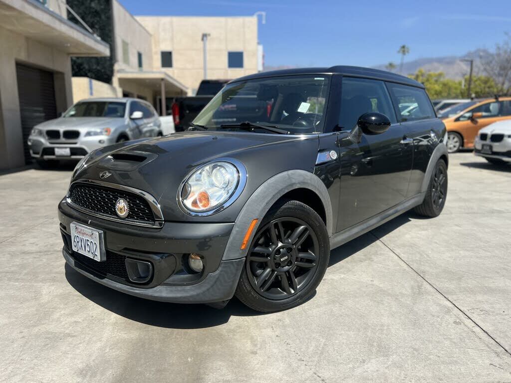 MINI Clubman