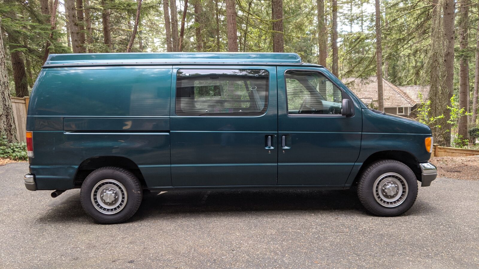 Ford E-250