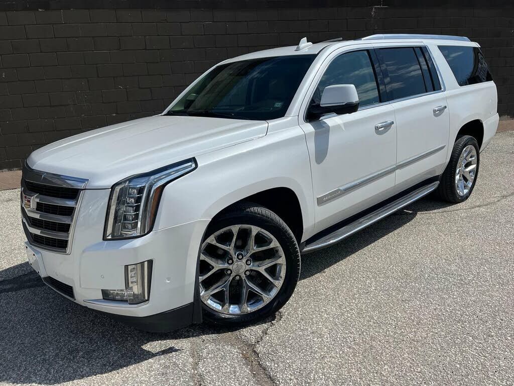 Cadillac Escalade ESV