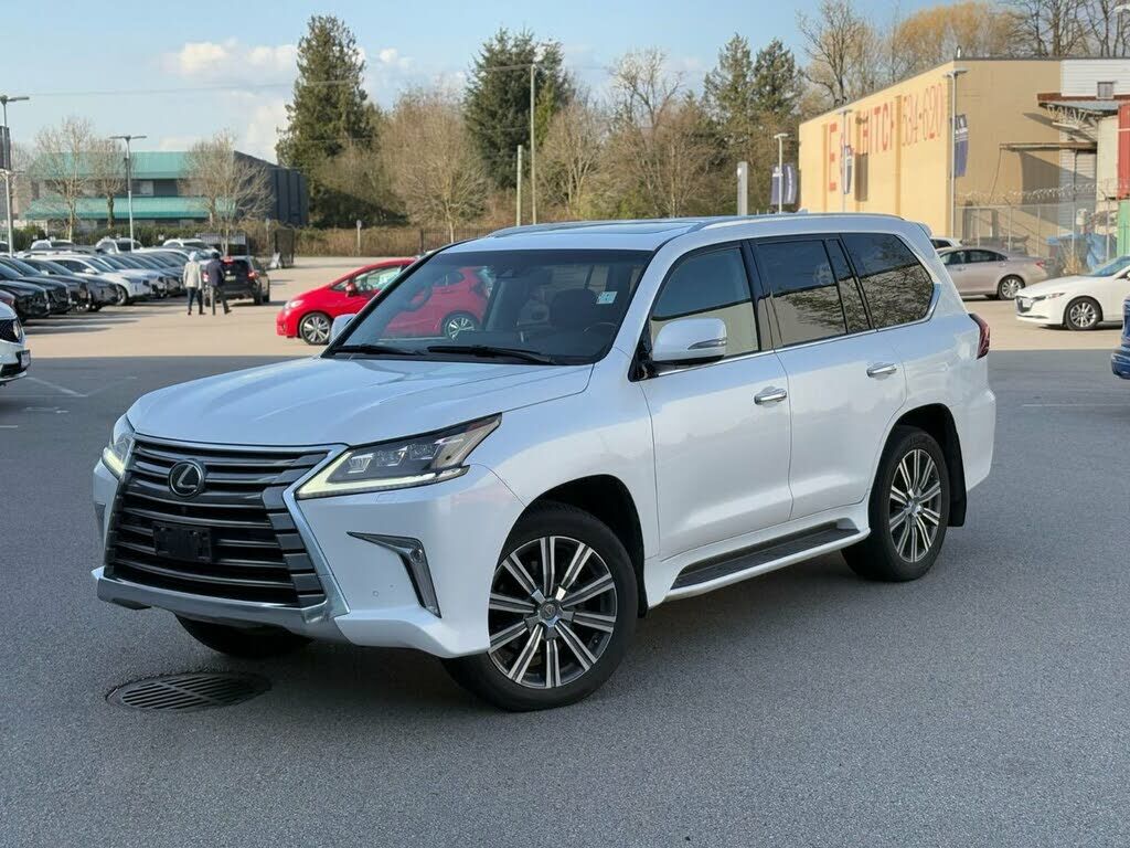 Lexus LX
