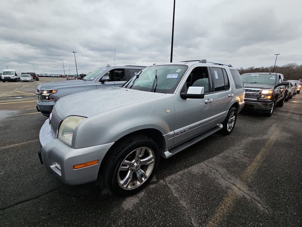 Mercury Mountaineer