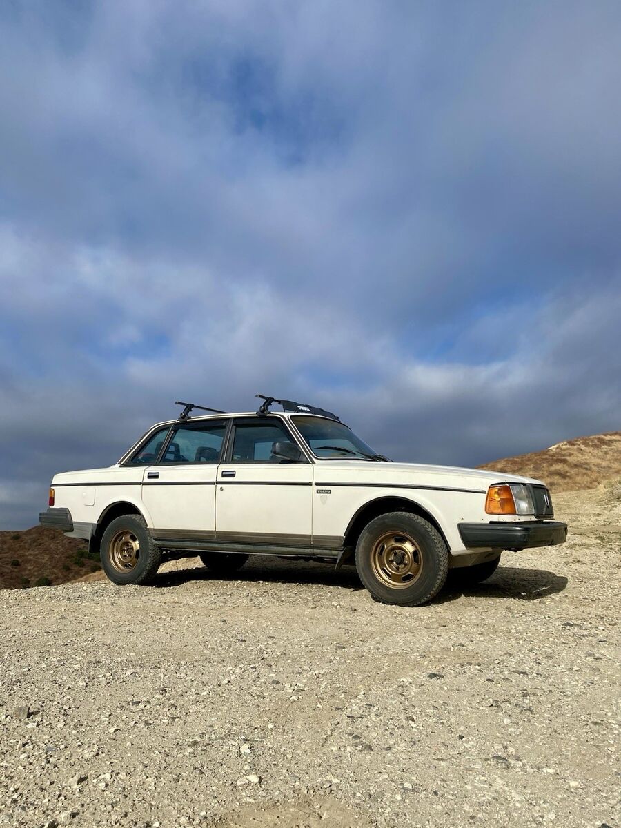 Volvo 240 Series