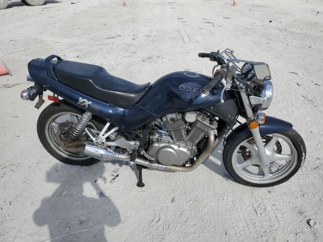 Suzuki VX800
