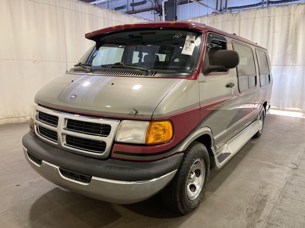 Dodge Ram Van