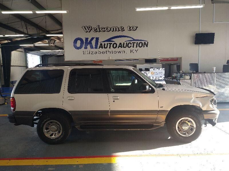 Mercury Mountaineer