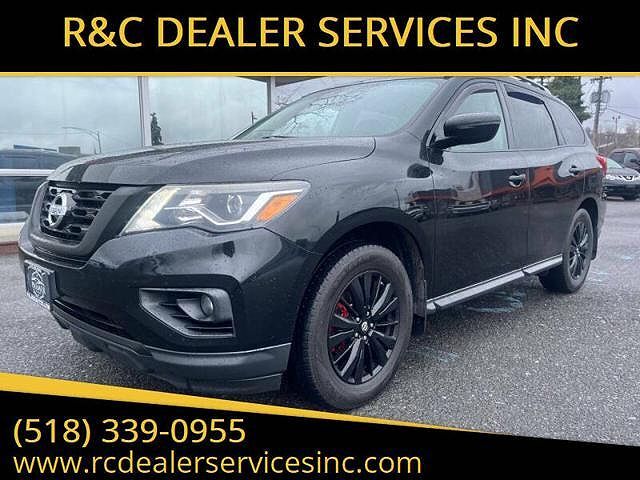 2017 NISSAN Pathfinder