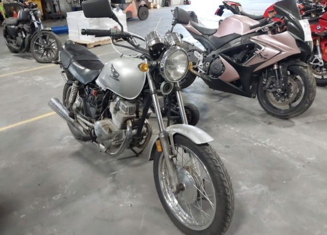 Honda CB250 (Nighthawk)