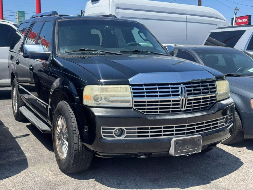 Lincoln Navigator