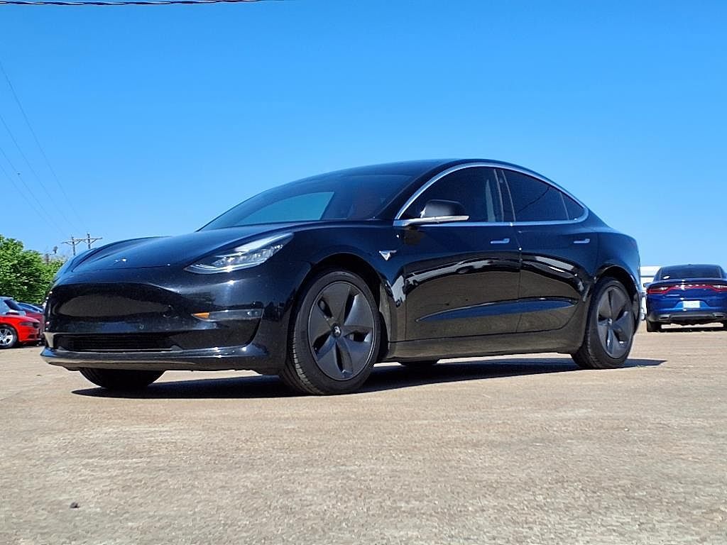 2020 TESLA Model 3