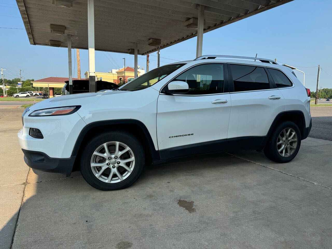 2018 JEEP Cherokee
