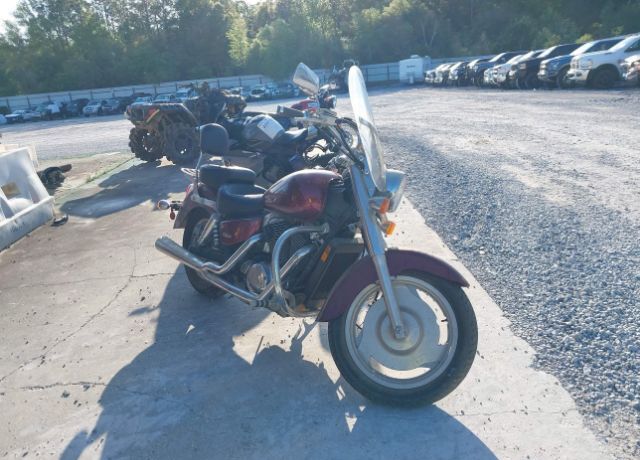 Honda VT1100C2 (SHADOW SABRE)