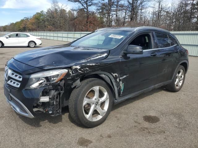MERCEDES-BENZ