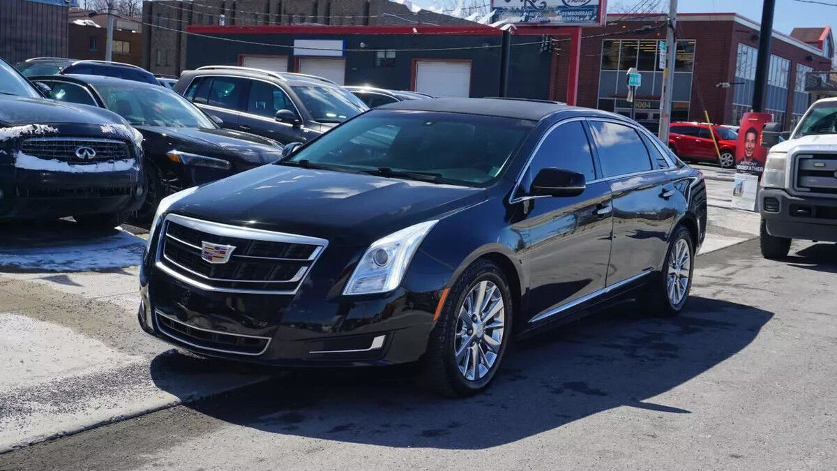 Cadillac Stretch Limousine