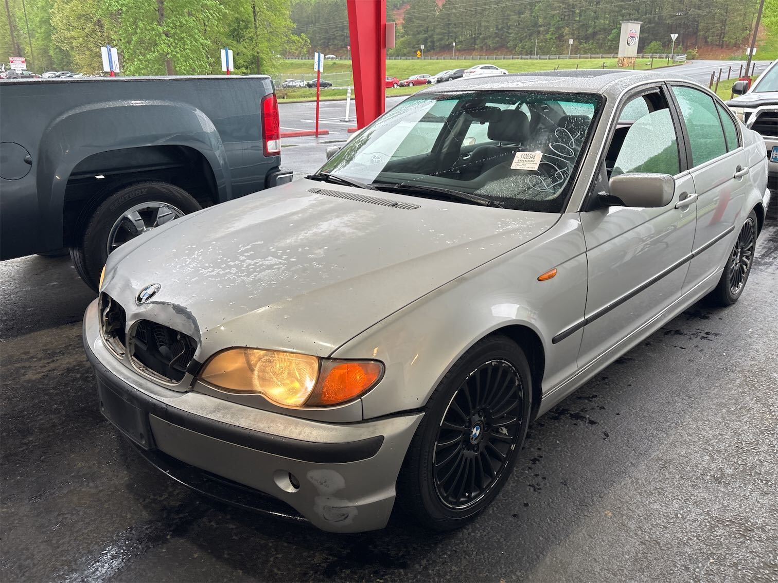 BMW 330i