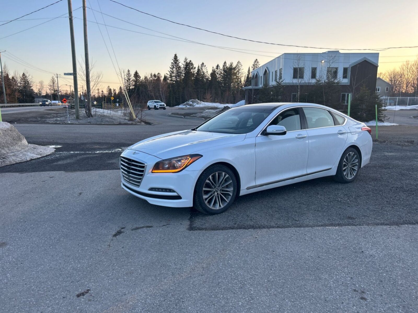 Hyundai Genesis