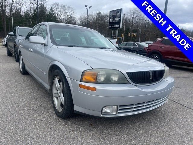 Lincoln LS