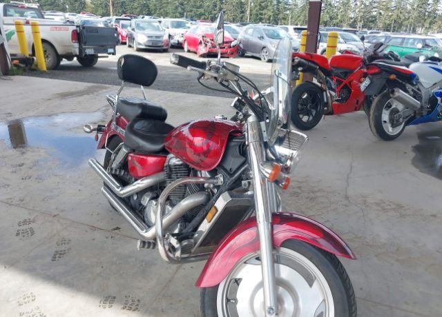 Honda VT1100C2 (SHADOW SABRE)