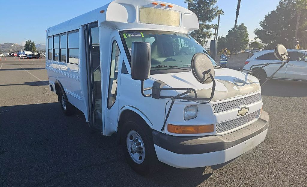 2012 CHEVROLET Express