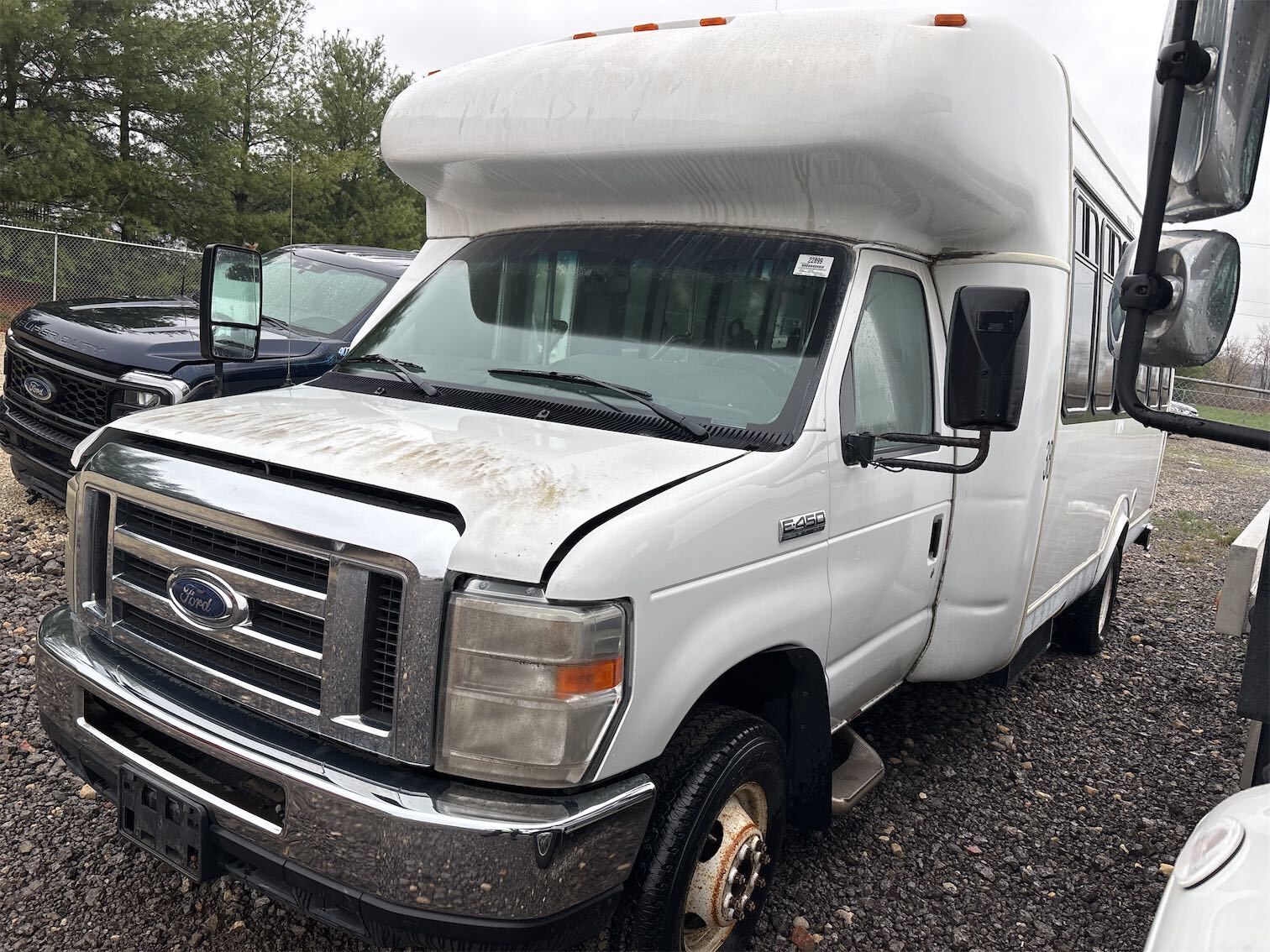 Ford E-450