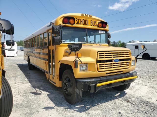 Ford B700