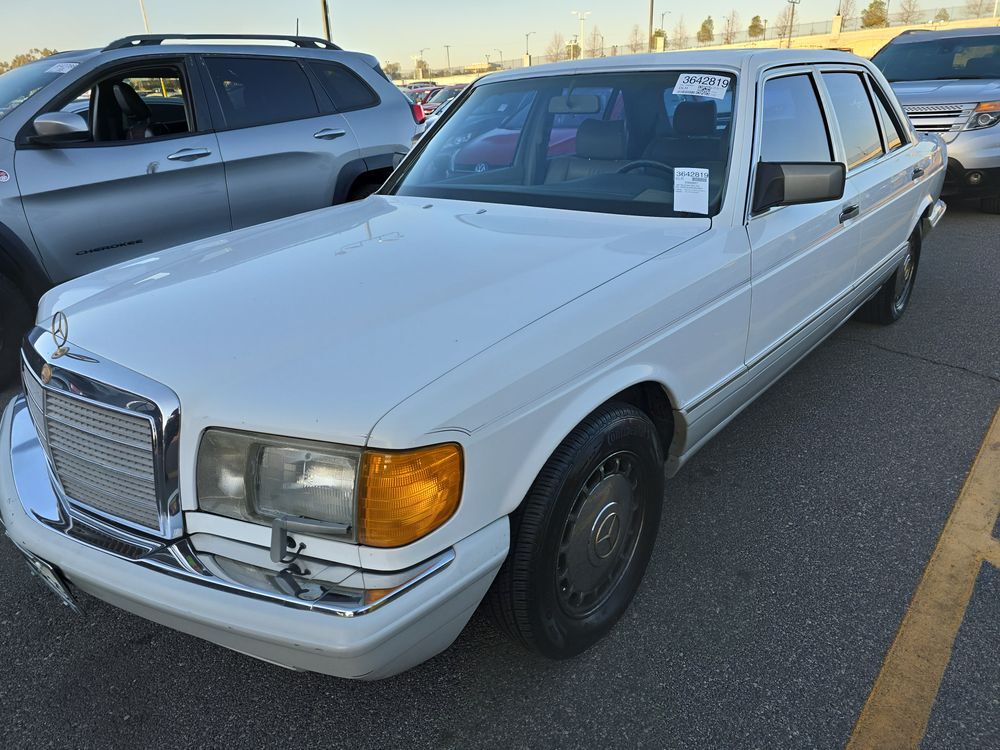 Mercedes-Benz 300