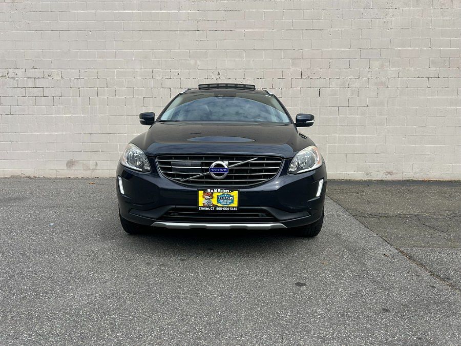 2017 VOLVO XC60