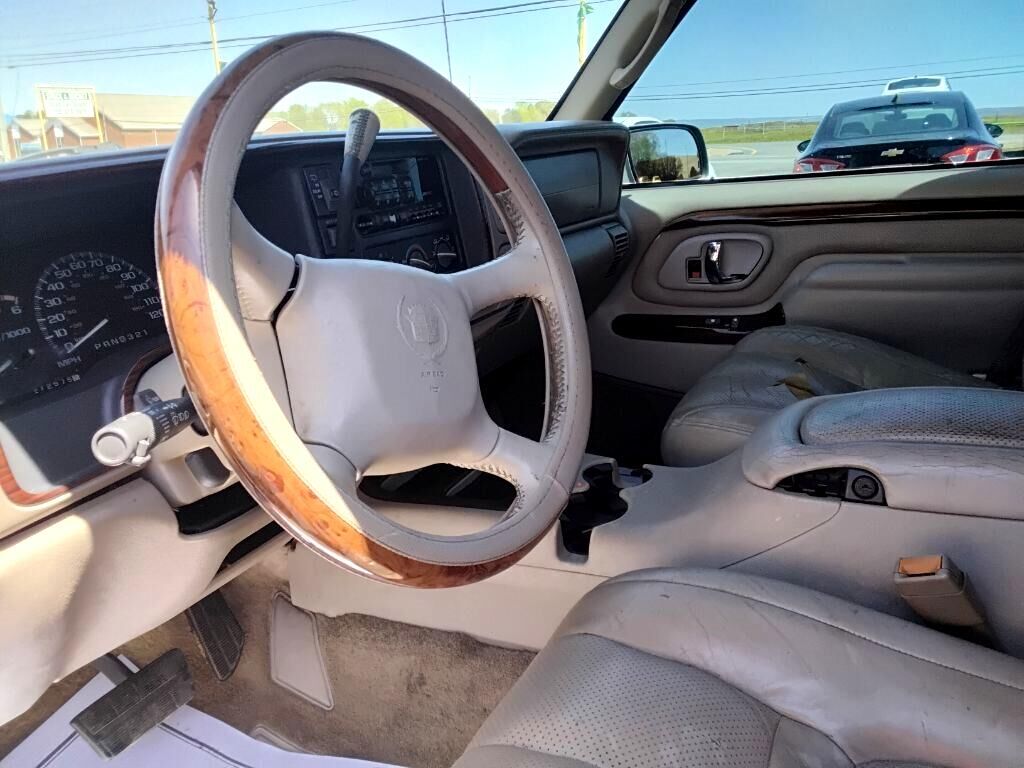 2000 CADILLAC Escalade