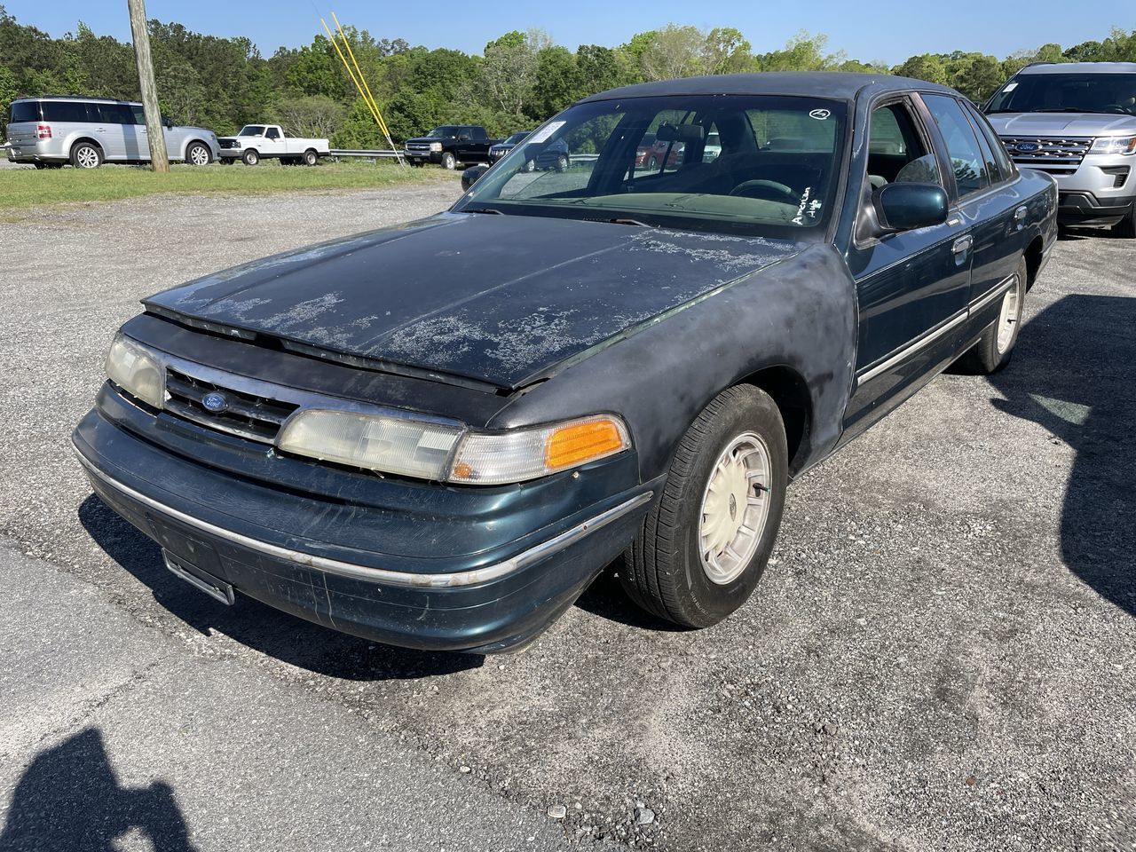Ford Crown Victoria