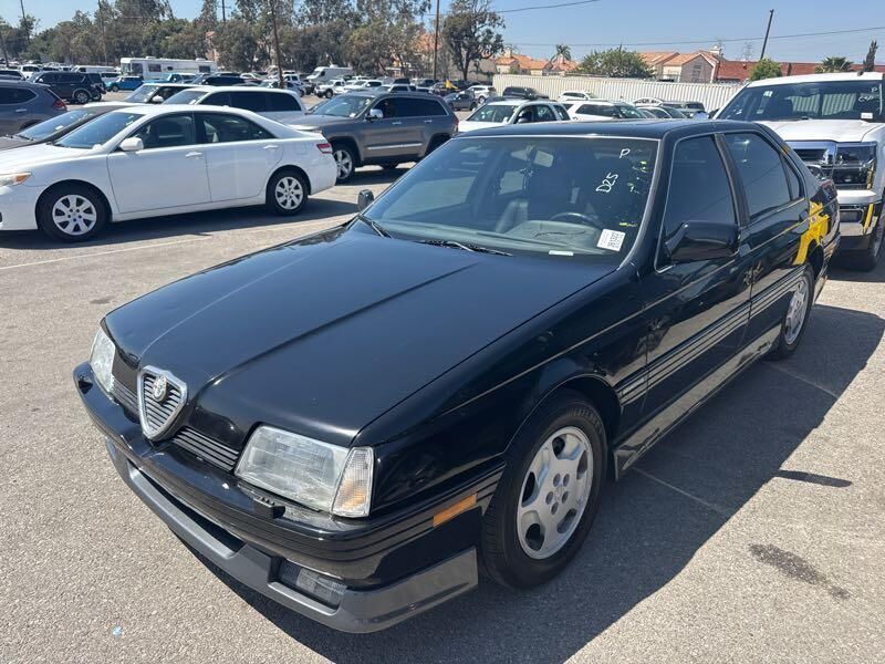 Alfa Romeo 164