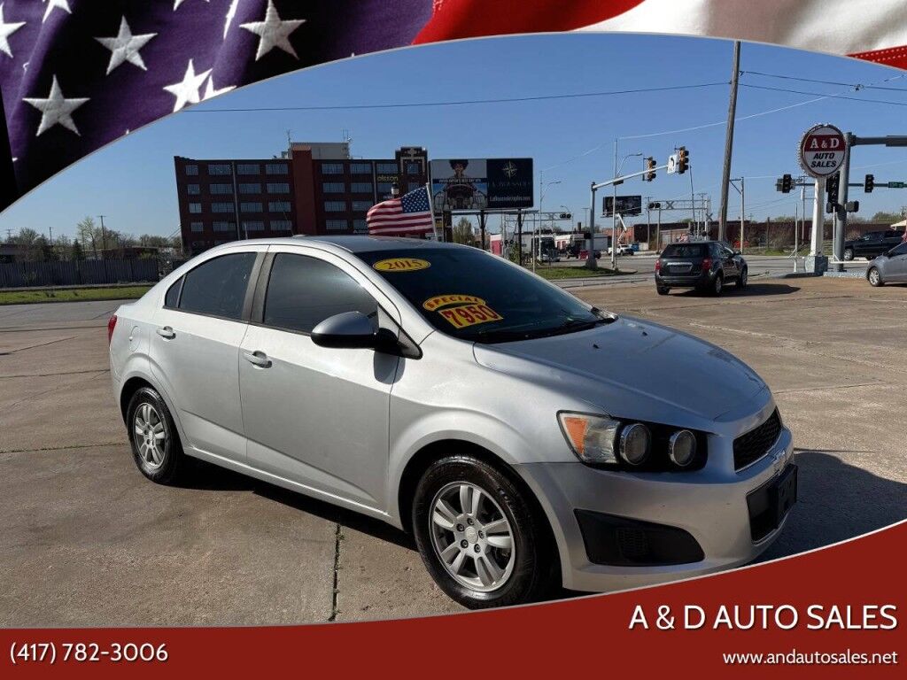 2015 CHEVROLET Sonic