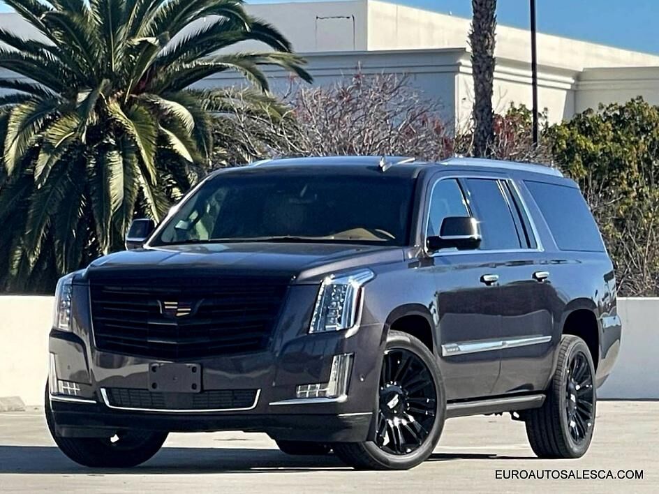 Cadillac Escalade ESV