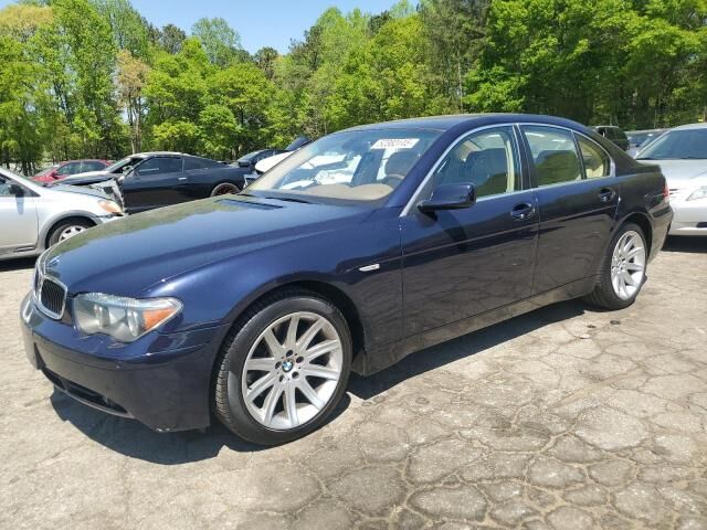 BMW 745i