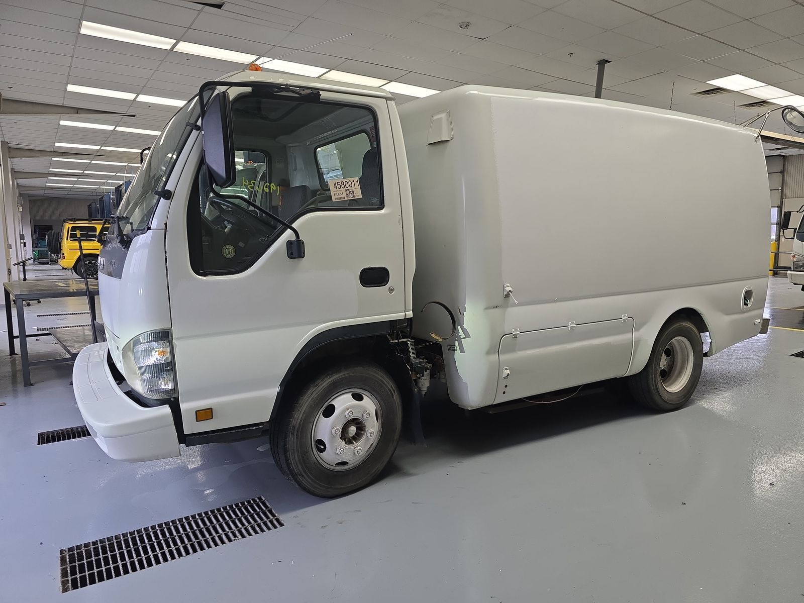 Isuzu NPR