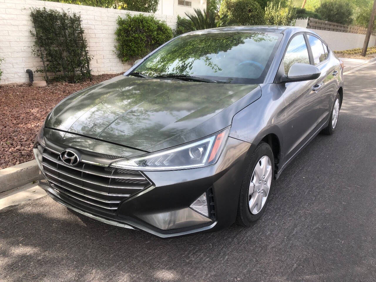2019 HYUNDAI Elantra
