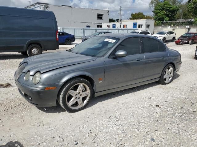 Jaguar S-Type
