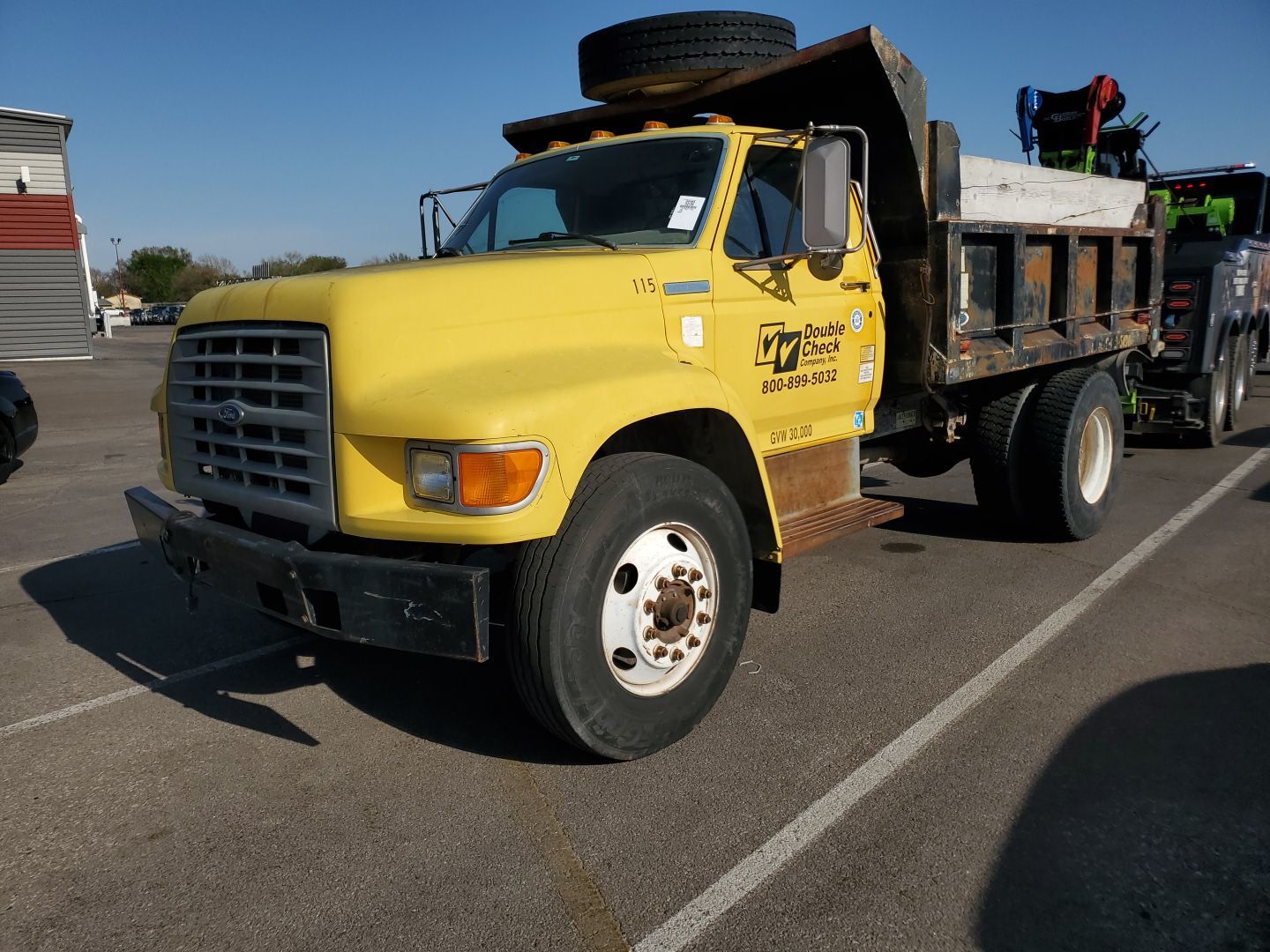 Ford F-800