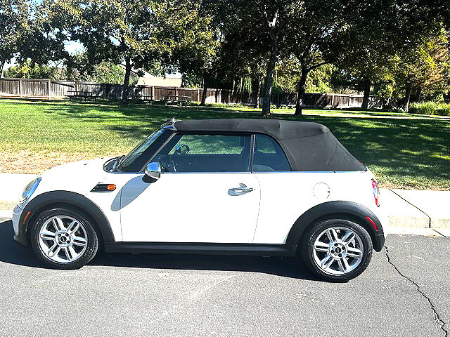 MINI Cooper Convertible