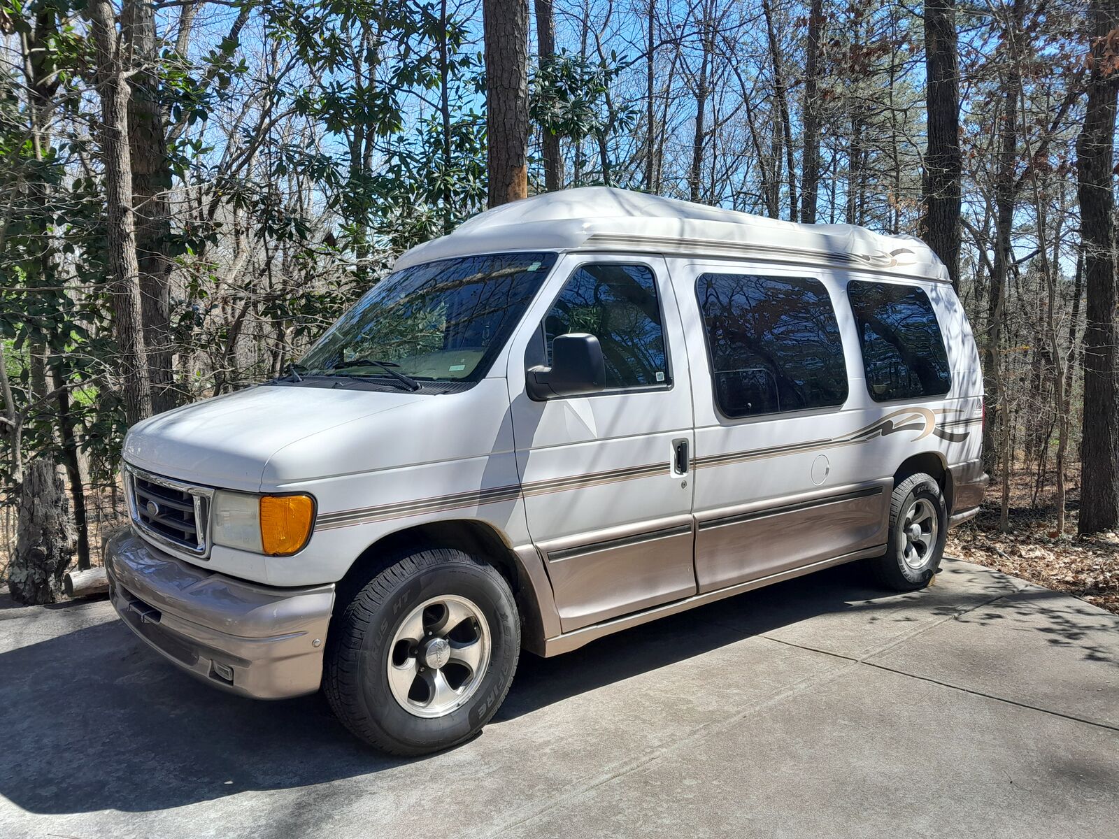 Ford E-150
