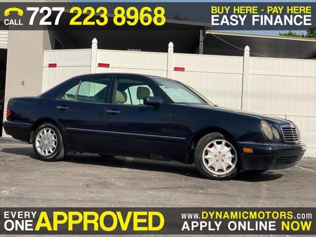 1996 MERCEDES-BENZ E-Class