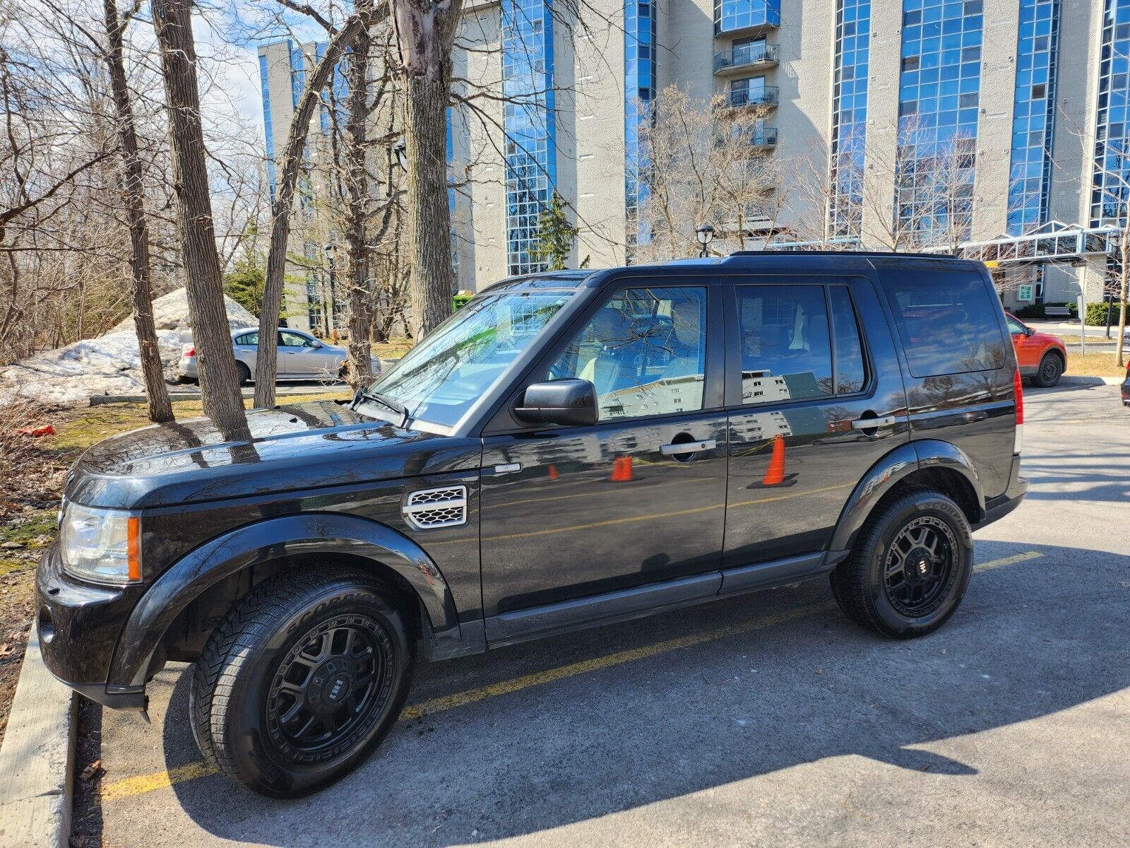 Land Rover LR4
