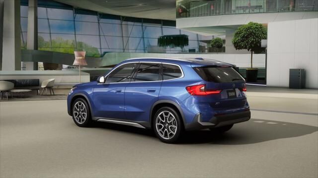 2025 BMW X1