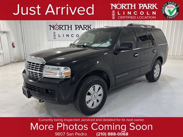 Lincoln Navigator
