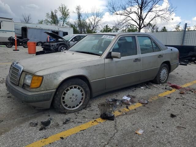 Mercedes-Benz 300