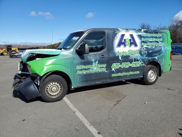 Nissan NV
