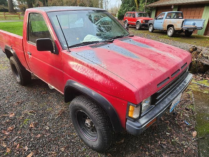Nissan Pickup