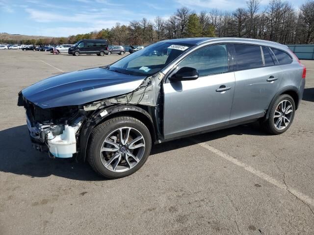 Volvo V60CC